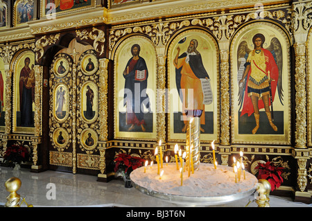 Symbole, brennende Kerzen, Russisch-orthodoxe Kirche, Altea, Costa Blanca, Alicante Provinz, Spanien, Europa Stockfoto