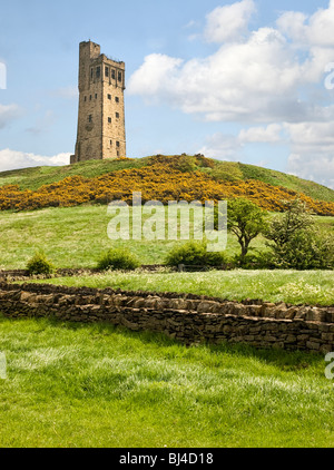 Die Victoria Jubilee Tower, Castle Hill, Huddersfield, West Yorkshire, Großbritannien Stockfoto