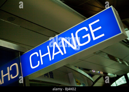 Geldwechsel in Frankfurt Flughafen, Frankfurt, Hessen Deutschland, Europa Stockfoto