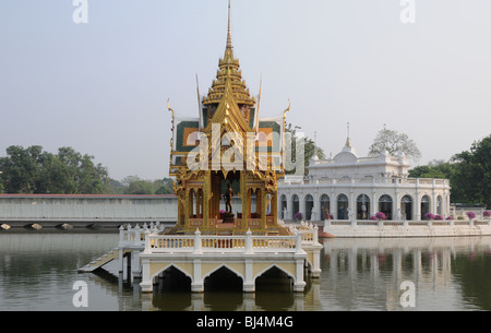 Die Aisawan Dhipaya Asana Pavillon auf der Bang Pa-in Palast (Sommerpalast) Stockfoto