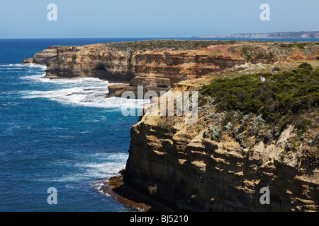 Spektakuläre Küstenlandschaft am Loch Ard Gorge, Port Campbell National Park, Great Ocean Road, Victoria, Australien Stockfoto