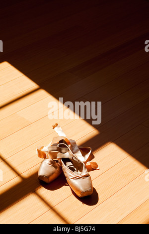 Ballettschuhe in einem abgenutzten Zustand Stockfoto