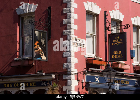 Der Welt bekannten "Alten Duke" Pub in King Street, Bristol, England. Stockfoto