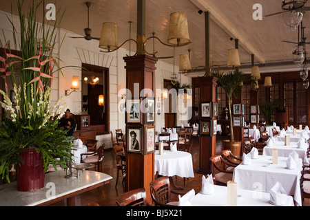 Indonesien, Java, Jakarta, alte Batavia, Kota, Café Batavia altholländischen colonial Café Interieur Stockfoto