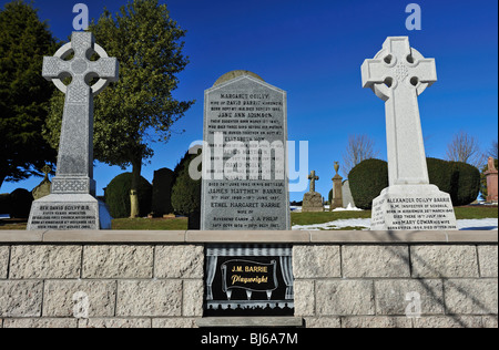 J.m. Barrie Grabstein, Kirriemuir Stockfoto