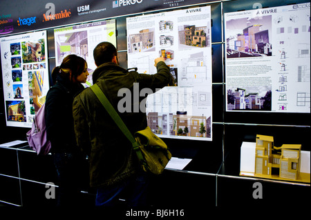 Paris, Frankreich, Bauausstellung, Ausstellung ökologischer grüner Öko-Gebäude von Architekturstudenten, Ausstellung, Foire Exposition, umweltfreundliche Gebäude Stockfoto