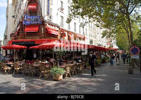 Straßencafés in der Nähe von Les Halles in Paris, Frankreich, Stockfoto