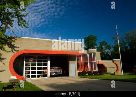 Columbus, Indiana Architektur. Feuerwache Nr. 3 im Jahr 1983 von Holz und Burd, Inc. Architekten entworfen Stockfoto