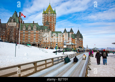 Rodeln im Winter Carnaval in alten Quebec City, Kanada Stockfoto