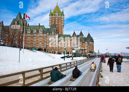 Rodeln im Winter Carnaval in alten Quebec City, Kanada Stockfoto