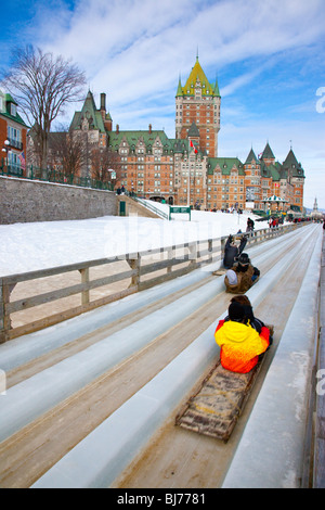 Rodeln im Winter Carnaval in alten Quebec City, Kanada Stockfoto