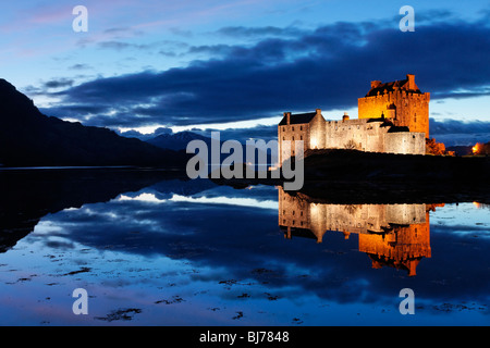 Eilean Donan Castle, Dornie, Highland, Schottland, Vereinigtes Königreich. Stockfoto