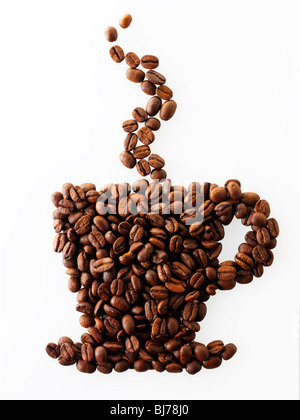 Kaffeebohnen in der Form einer Kaffeetasse. Stock Foto Stockfoto
