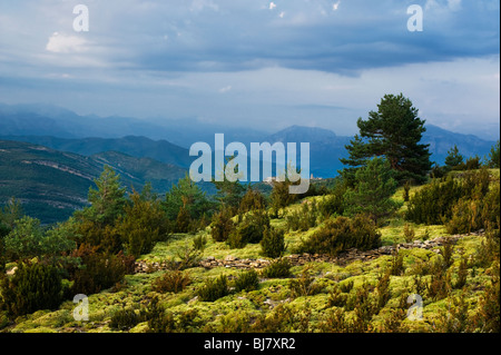 Blick Richtung Monte Perdido von in der Nähe des Dorfes Morcat in der hohen Pyrenäen von Huesca Provinz, Nordspanien Stockfoto