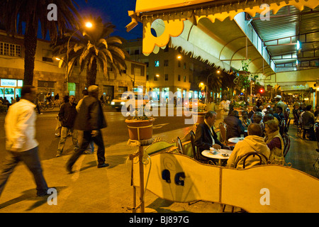 Täglichen Lebens, Bar Impero, Asmara, Eritrea Stockfoto