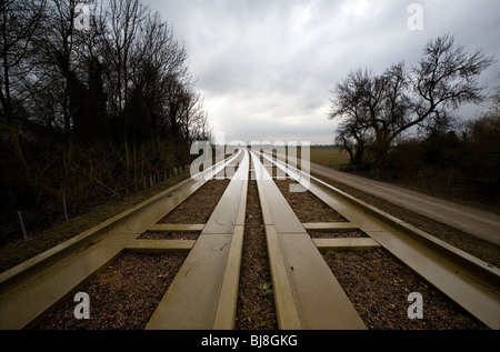 Die Cambridge geführte Busway ist wie gelähmt. Die Schienenverteiler eröffnet im Jahr 2009 zwischen Cambridge und St Ives ist nun in einer Lega beteiligt Stockfoto