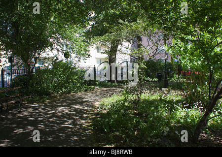 Verschiedene Szenen rund um Red Lion Square, London Stockfoto