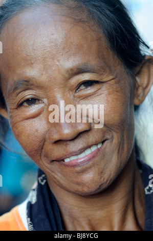 Balinesische Frau in Kuta, Bali, Indonesien Stockfoto