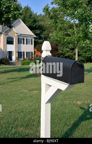 Postfach vor einem Haus, Clinton, USA Stockfoto