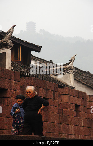 Schöner Spaziergang in Feng Huang, China Stockfoto