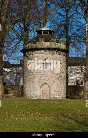 Dh Pittencrieff Park Dunfermline Fife alten Taubenschlag doocot Taube Cote Stockfoto