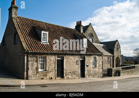 dh Andrew Carnegie Museum DUNFERMLINE FIFE Andrew Carnegie Geburtshaus Museum Gebäude historisches Haus schottland Stockfoto