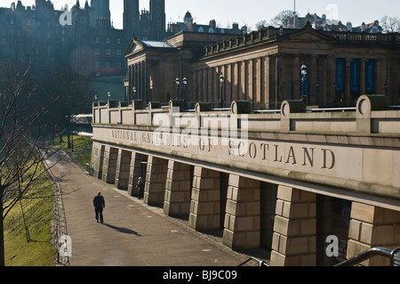 Dh nationalen Galerien Von Schottland Princes Street Gardens Edinburgh schottische Kunstgalerien Princes Street Gardens Galerie Stockfoto