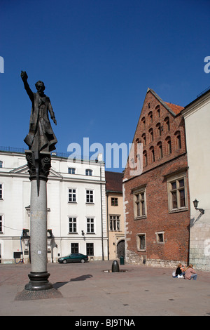 St.-Maria-Magdaleina-Platz, Colegium Iundicum, Piotr Skarga Statue, Krakau, Krakau, Polen Stockfoto