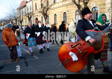 Ungarische Sokácok Musiker auf die Tuesdayprocession der Busojaras Spring Festival 2010 Mohacs Ungarn - Stockfotos Stockfoto