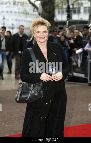 SHARON SMALL IRON MAN FILM PREMIERE ODEON Kino WEST Ende am LEICESTER SQUARE LONDON ENGLAND 24. April 2008 Stockfoto