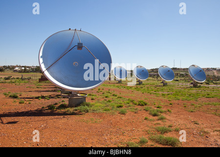 Solarkraftwerk in White Cliffs, Australien Stockfoto