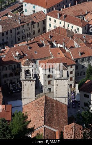 Kotor, Altstadt, Kathedrale St. Tryphon, 1166, Bucht von Kotor, Montenegro Stockfoto