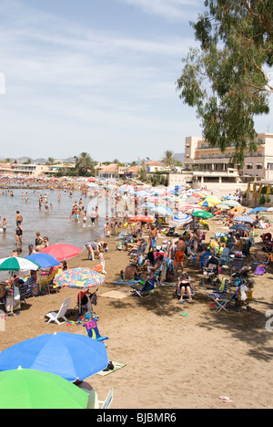 Überfüllten beschossen Bahia Beach Hotel Puerto de Mazarron Murcia Costa Calida Spanien Europa Stockfoto