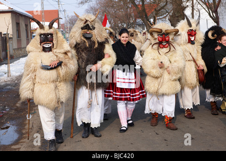 Buso am Montag Haus Besuche der Busojaras Spring Festival 2010 Mohacs Ungarn - Stockfotos Stockfoto