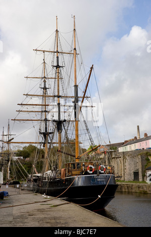 Kaskelot, ein drei Masten Viermastbark, festgemacht an ihre Heimat Hafen Castletown, Cornwall, England Stockfoto