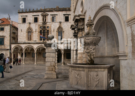 Placa Stradum in der Nähe der Sponza-Palast Dubrovnik Dalmatien Kroatien Stockfoto