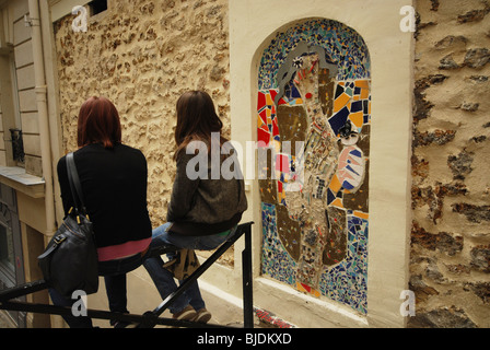 Mosaik-Kunstwerk in der Passage des Abbesses, Montmartre Paris Frankreich Stockfoto