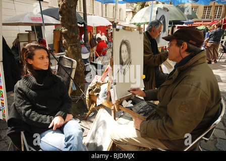 Künstler Zeichnung Porträt der Dame Place du Tertre Paris Frankreich Stockfoto