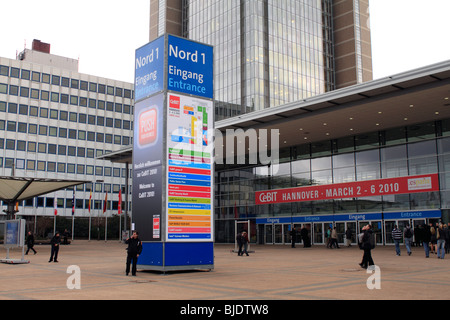 CeBIT 2010, weltweit größte Computer-Messe, Eingang Nord 1. Bundesrepublik Deutschland, Niedersachsen, Hannover, CeBit Stockfoto