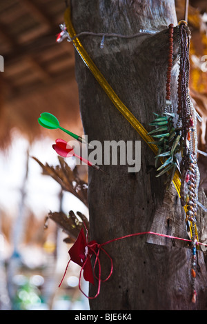 Reise Bild einer Bar Innendekoration Detail auf Koh Lanta, einer Insel außerhalb Phuket in Thailand. Stockfoto