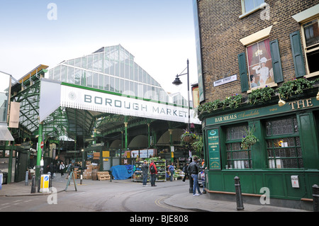 Außenseite des Borough Market Stockfoto