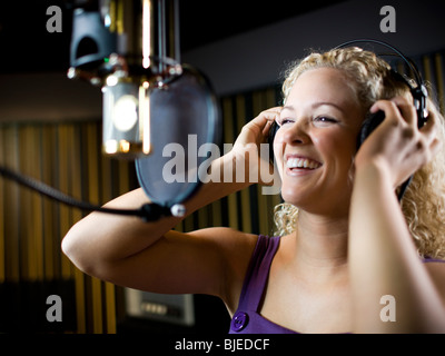 singen im Tonstudio Stockfoto