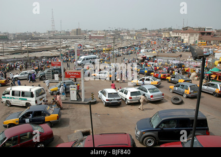 Afrikas größter Markt in Kumasi. Kumasi, Ghana, Westafrika, Afrika Stockfoto