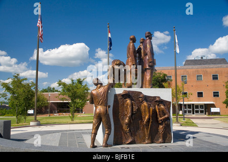 Lincoln University - Soldiers' Memorial Plaza, Ed Dwight - Bildhauer Stockfoto