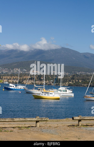 Mount Wellington, Hobart, Tasmanien, von Känguru-Bucht. Stockfoto