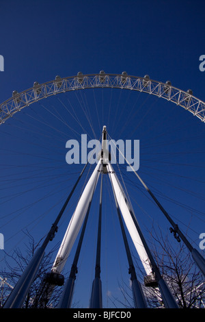 London Eye Millennium Wheel auf der Southbank, London Stockfoto