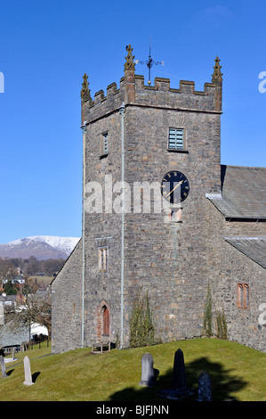 Die Pfarrkirche St. Michael und alle Engel. Hawkshead, Nationalpark Lake District, Cumbria, England, Großbritannien, Europa. Stockfoto