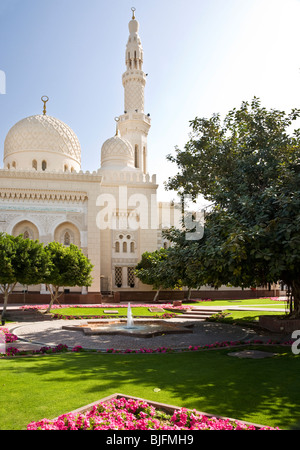 Die Jumeirah Moschee in Dubai, Vereinigte Arabische Emirate, Vereinigte Arabische Emirate Stockfoto