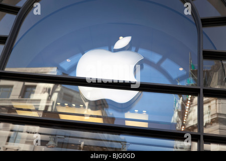 Apple Store Front, Logo Detail, London, UK Stockfoto