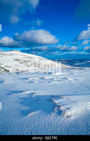 England, Northumberland, Northumberland National Park. Schnee auf den Cheviot Hills in der Nähe von Kamm fiel und das Breamish-Tal. Stockfoto